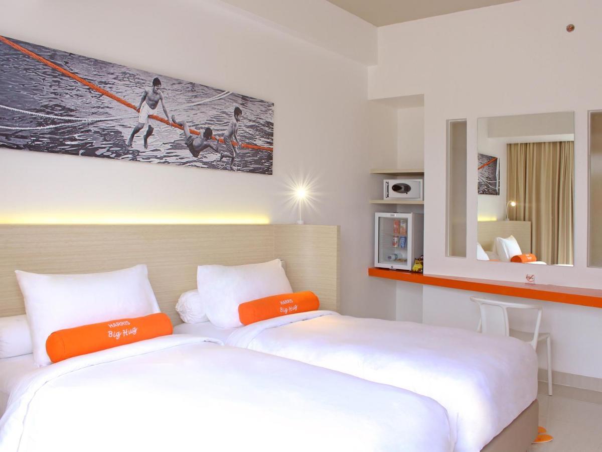 HARRIS Hotel Samarinda Buitenkant foto