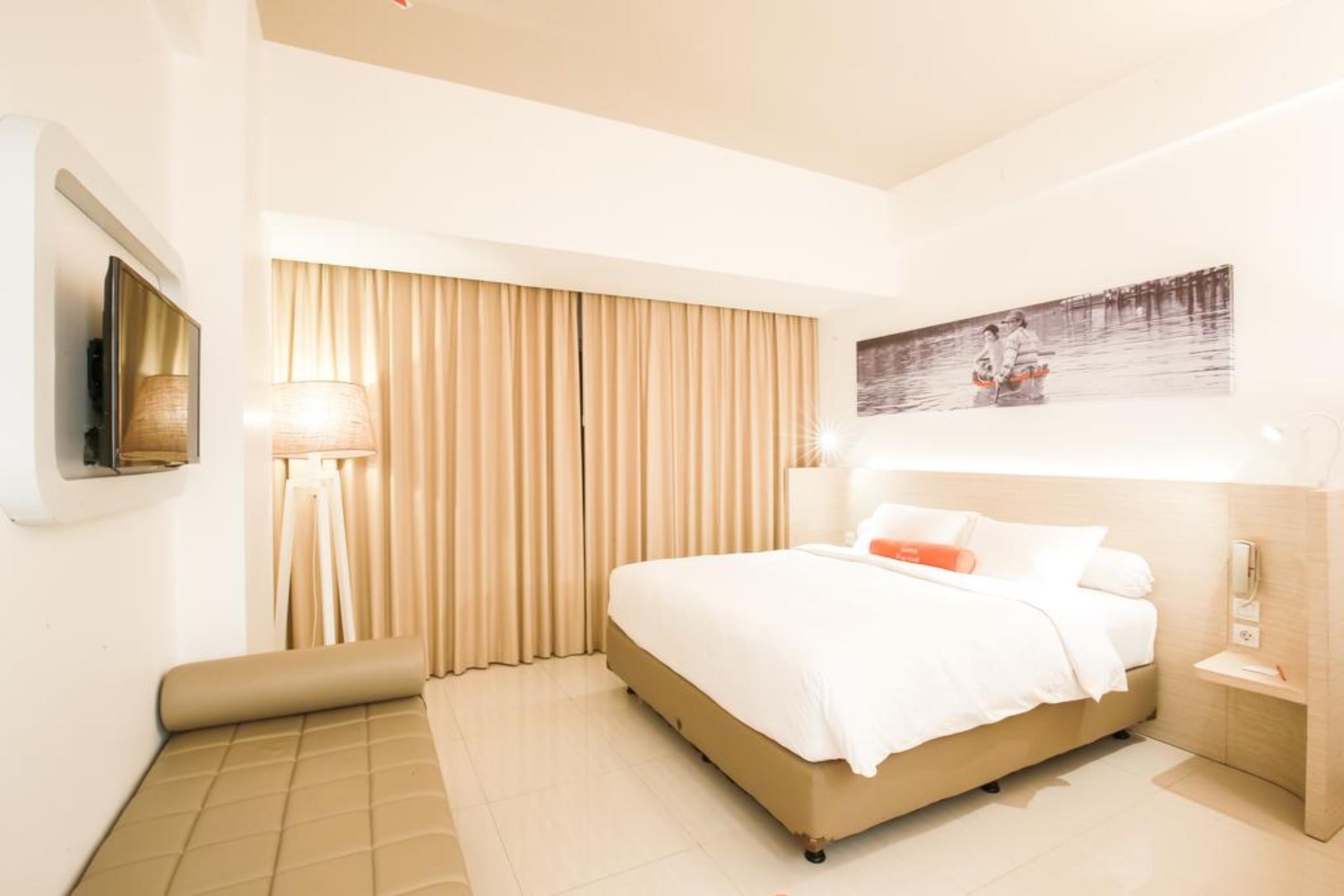 HARRIS Hotel Samarinda Buitenkant foto